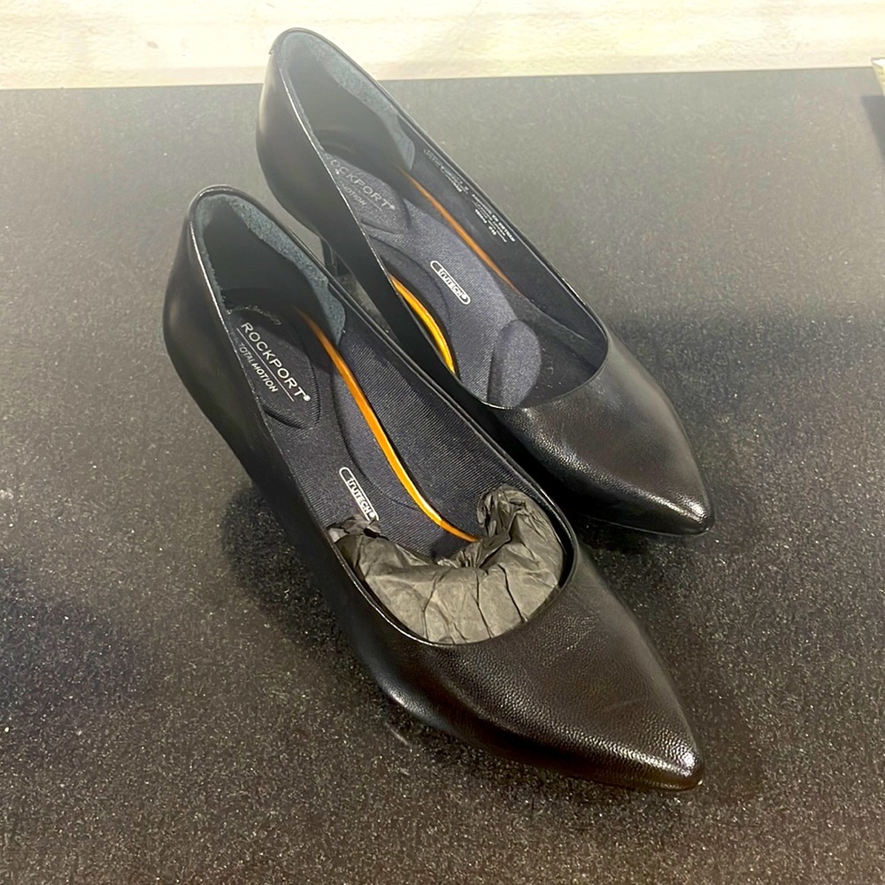 ROCKPORT trueteck total motion shoes/ pumps
